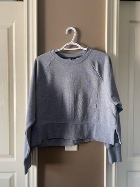 Nike Heather Gray Crewneck Sweatshirt